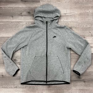 Nike Sportswear Tech Fleece Sweater